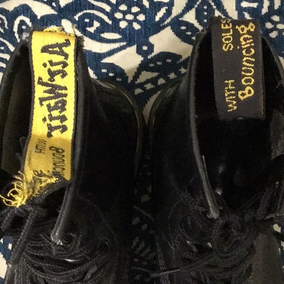 Dr Martens Leather Boot England - Picture 8 of 11